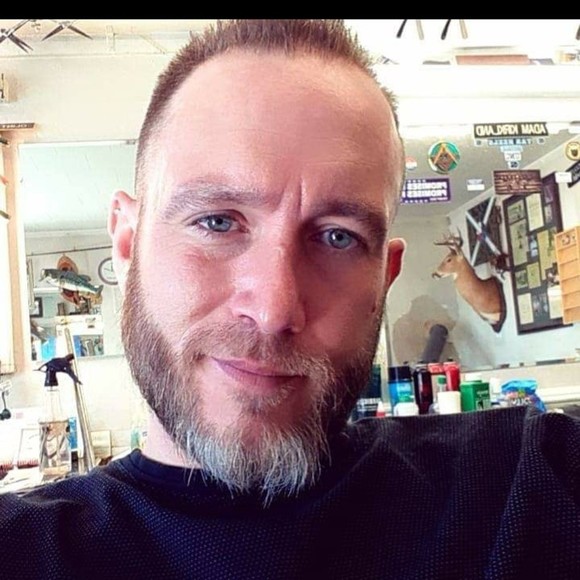 Meet your Posher, Matt - Picture 1 of 1